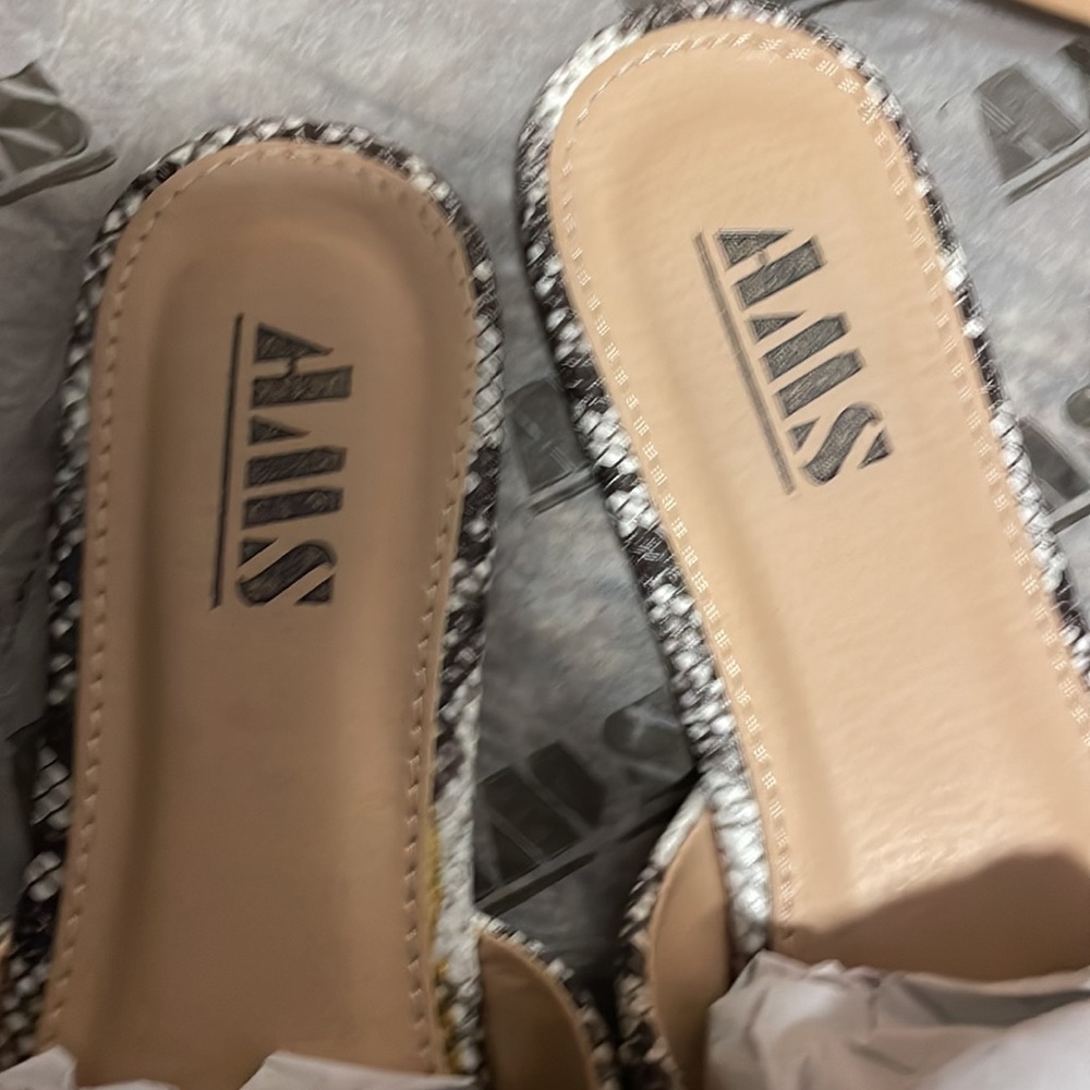 ams Isabella snakeskin studded mules - Picture 4 of 11
